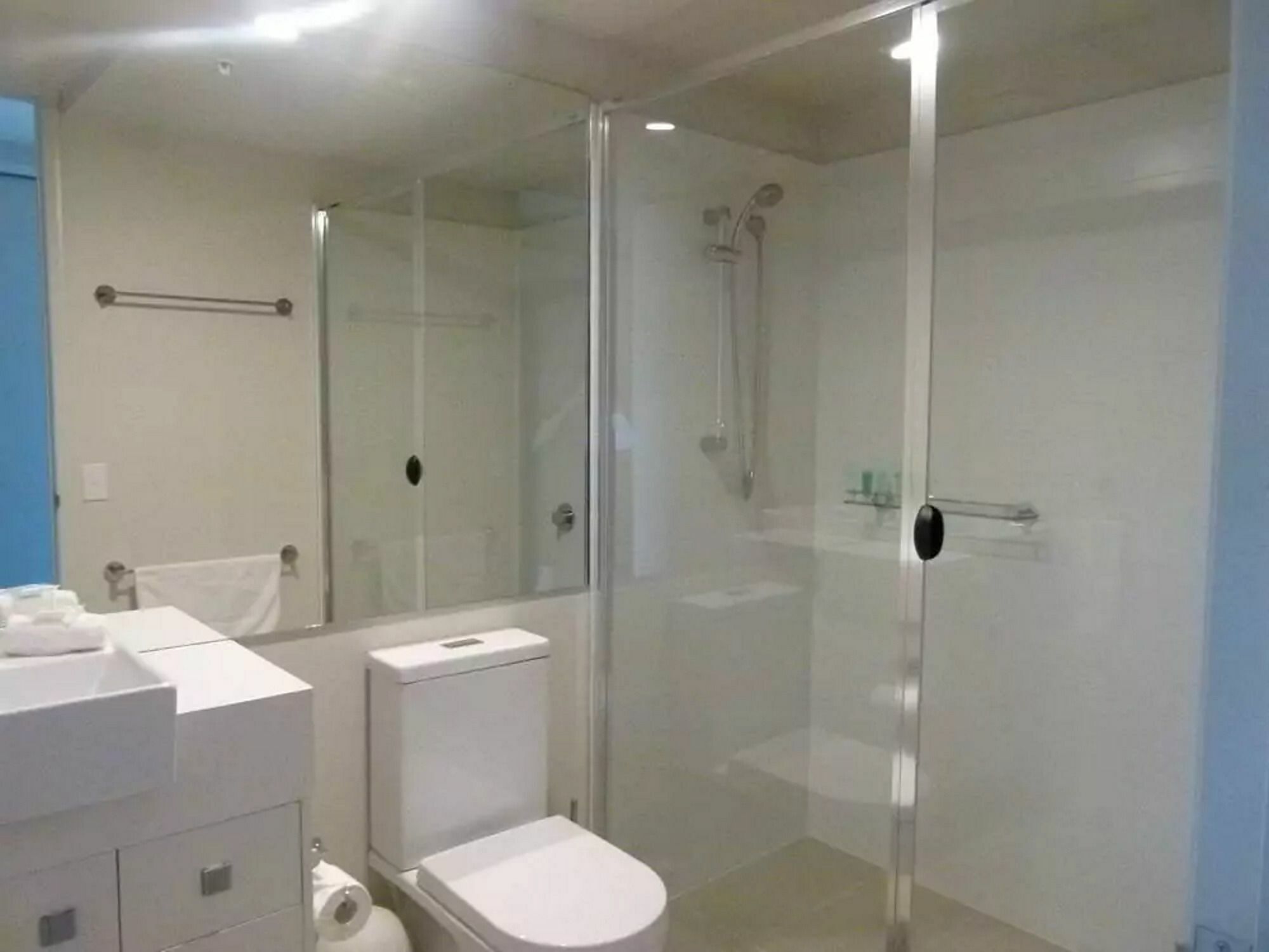 Pure Kirra Aparthotel Gold Coast Exterior photo