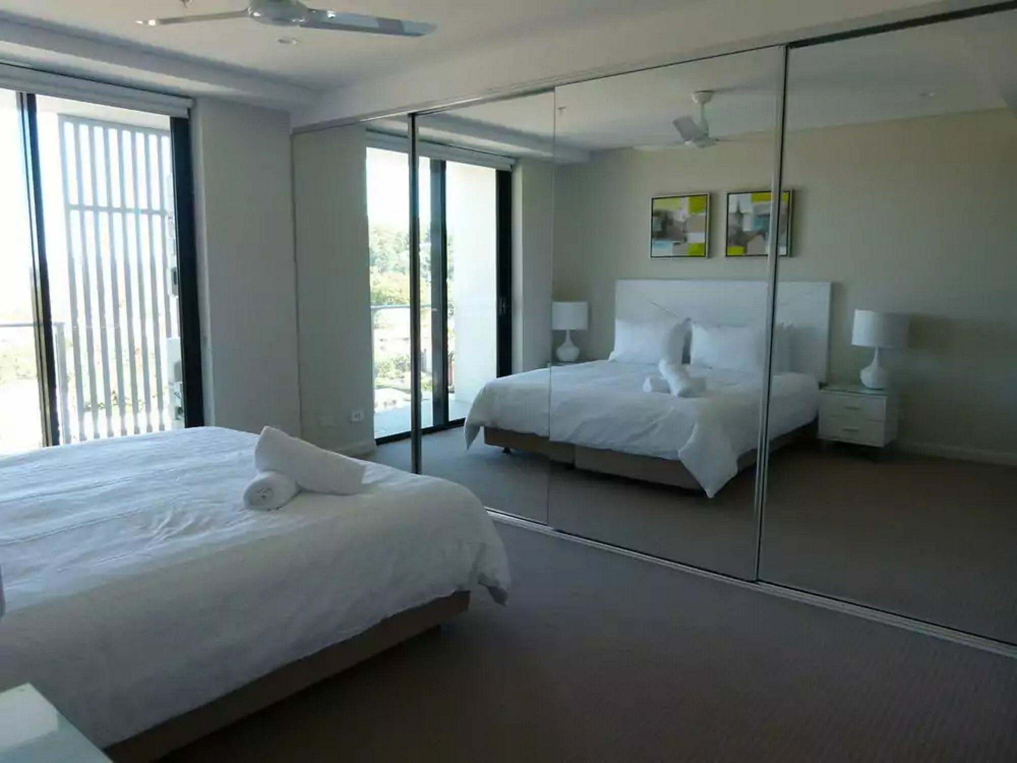 Pure Kirra Aparthotel Gold Coast Exterior photo